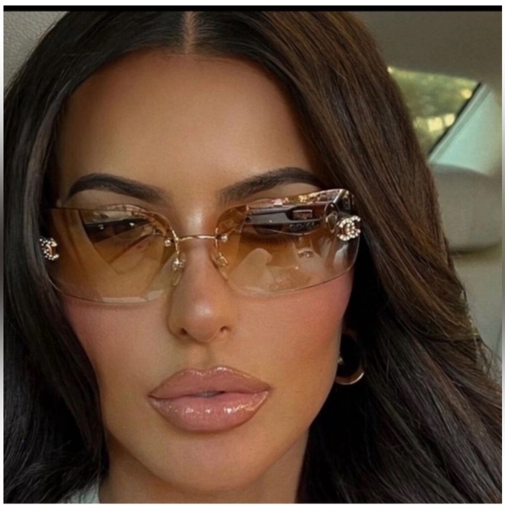 Rare 💫CHANEL VINTAGE SUNGLASSES SWAROVSKI CRYSTAL CC - Picture 1 of 16